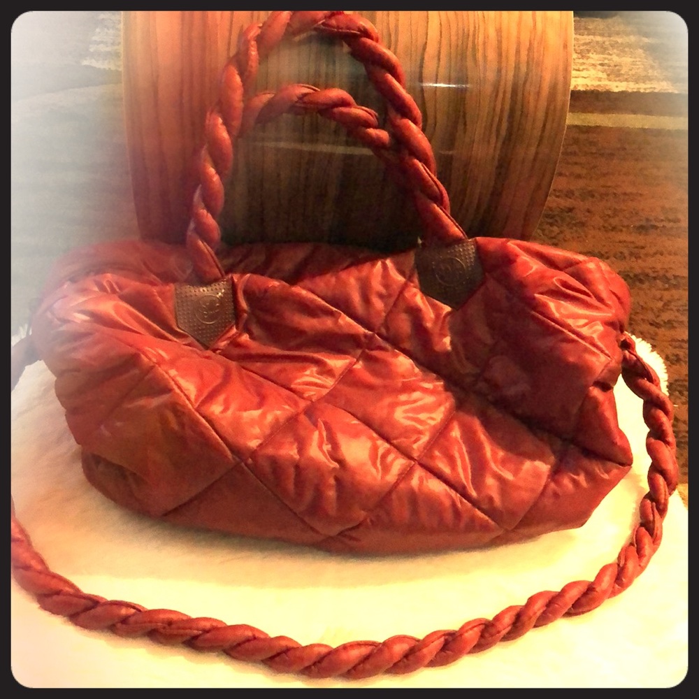 Seriously badass DEADSTOCK 80’s DVF bag!
